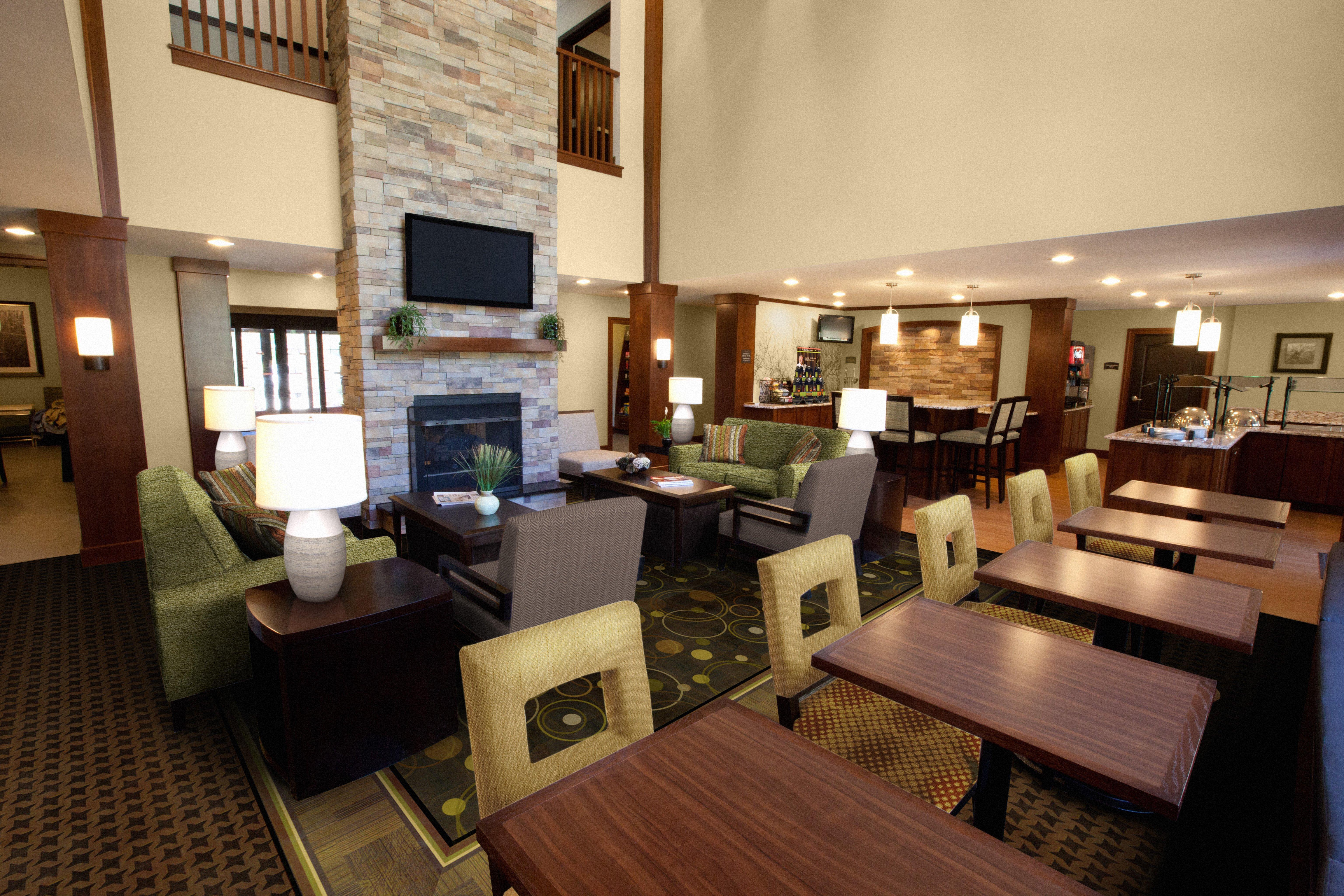 Staybridge Suites Toledo - Rossford - Perrysburg, An Ihg Hotel Екстериор снимка